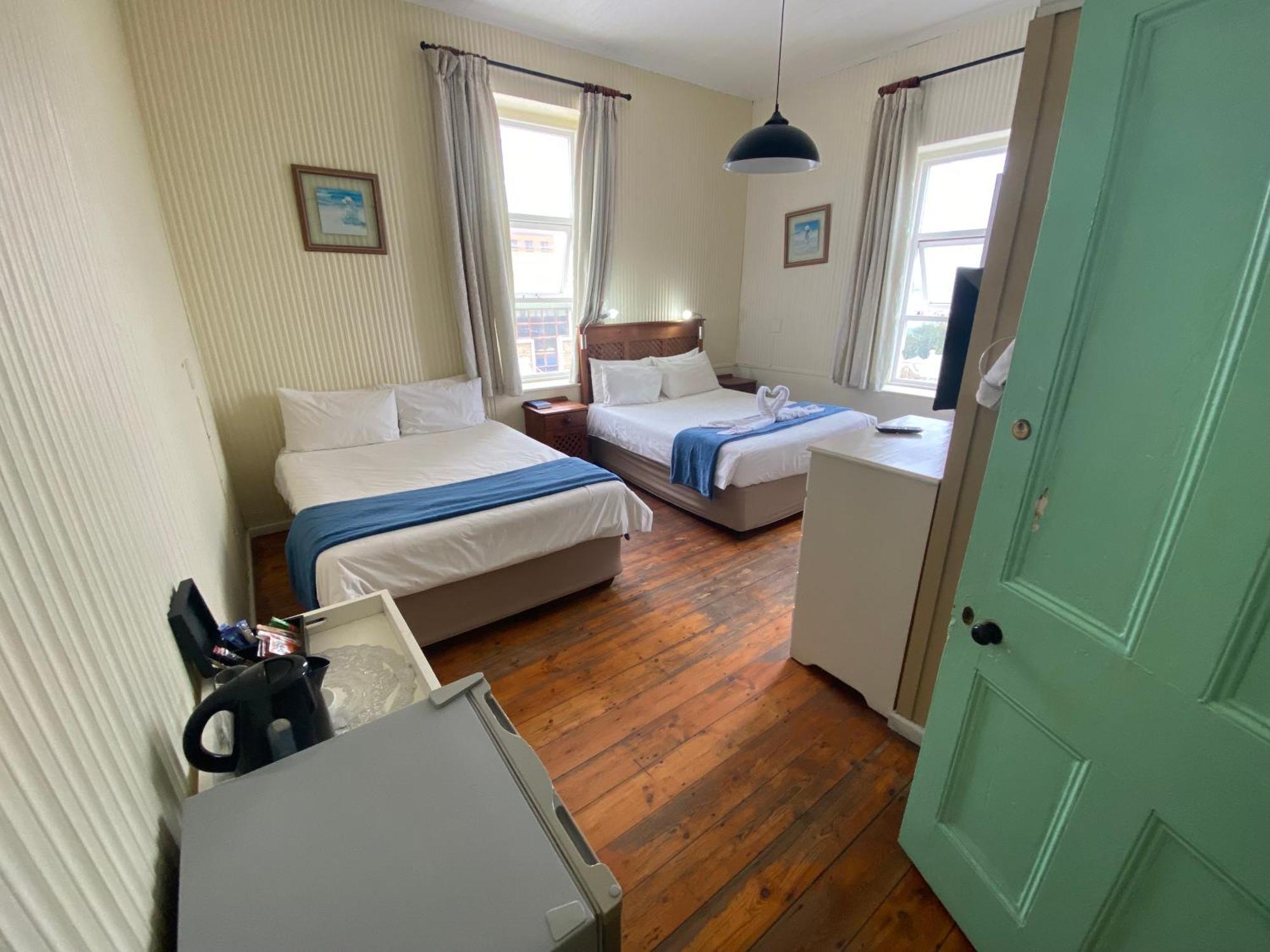 Green Door Guesthouse Mossel Bay Ruang foto