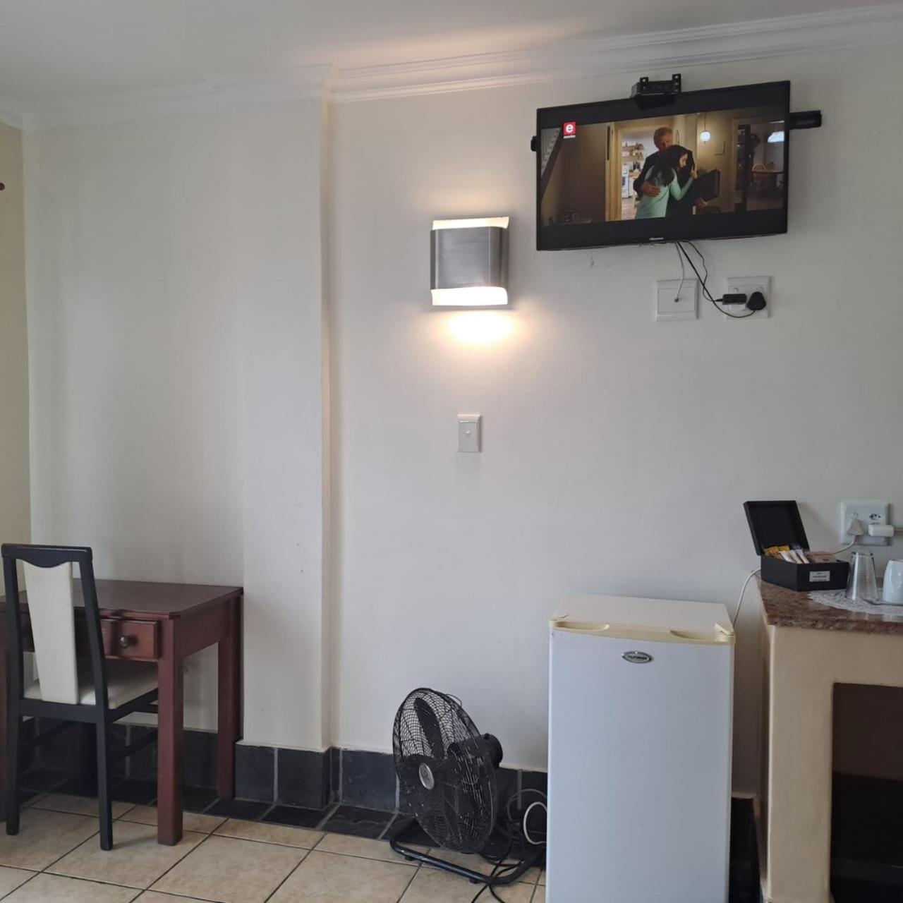 Green Door Guesthouse Mossel Bay Ruang foto