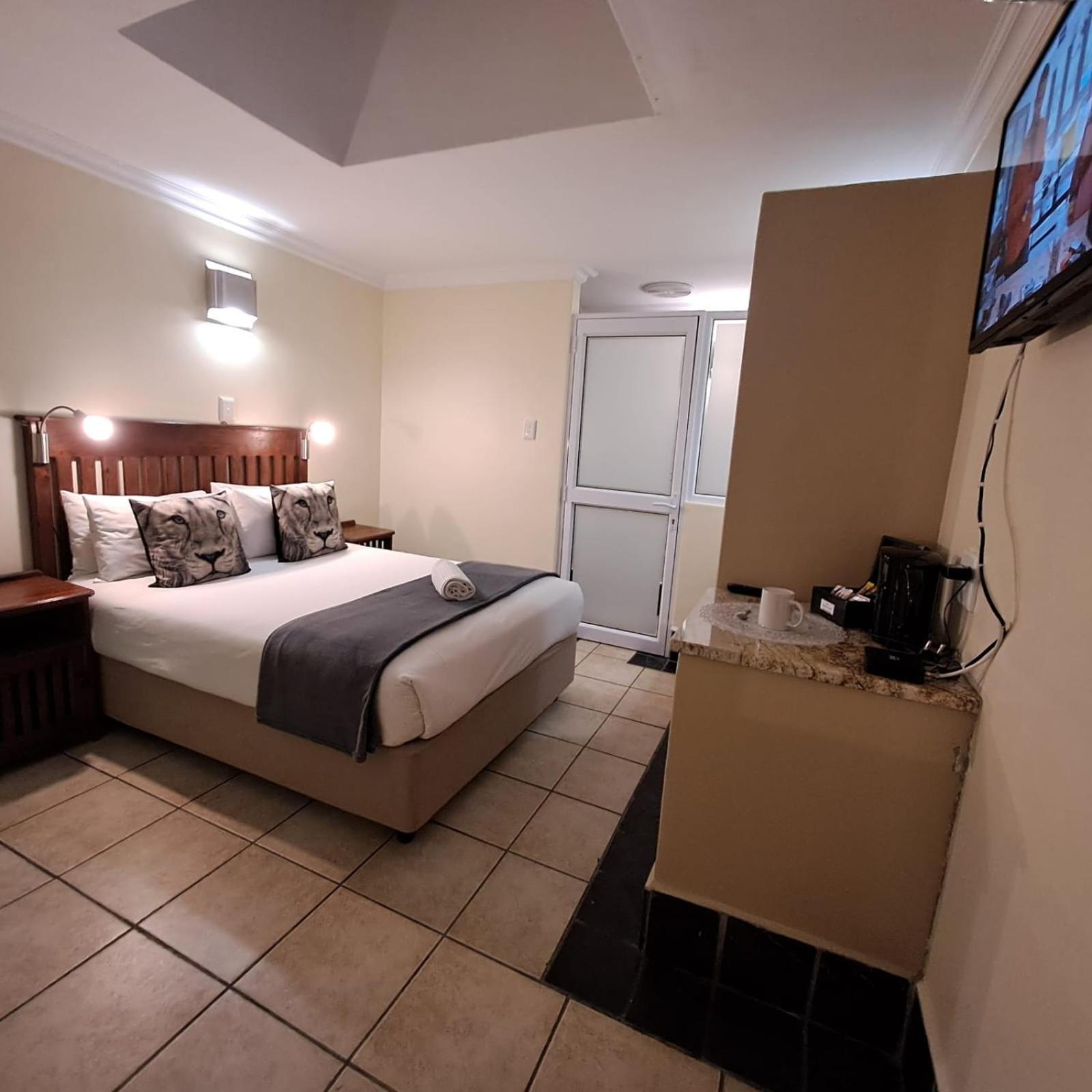 Green Door Guesthouse Mossel Bay Ruang foto
