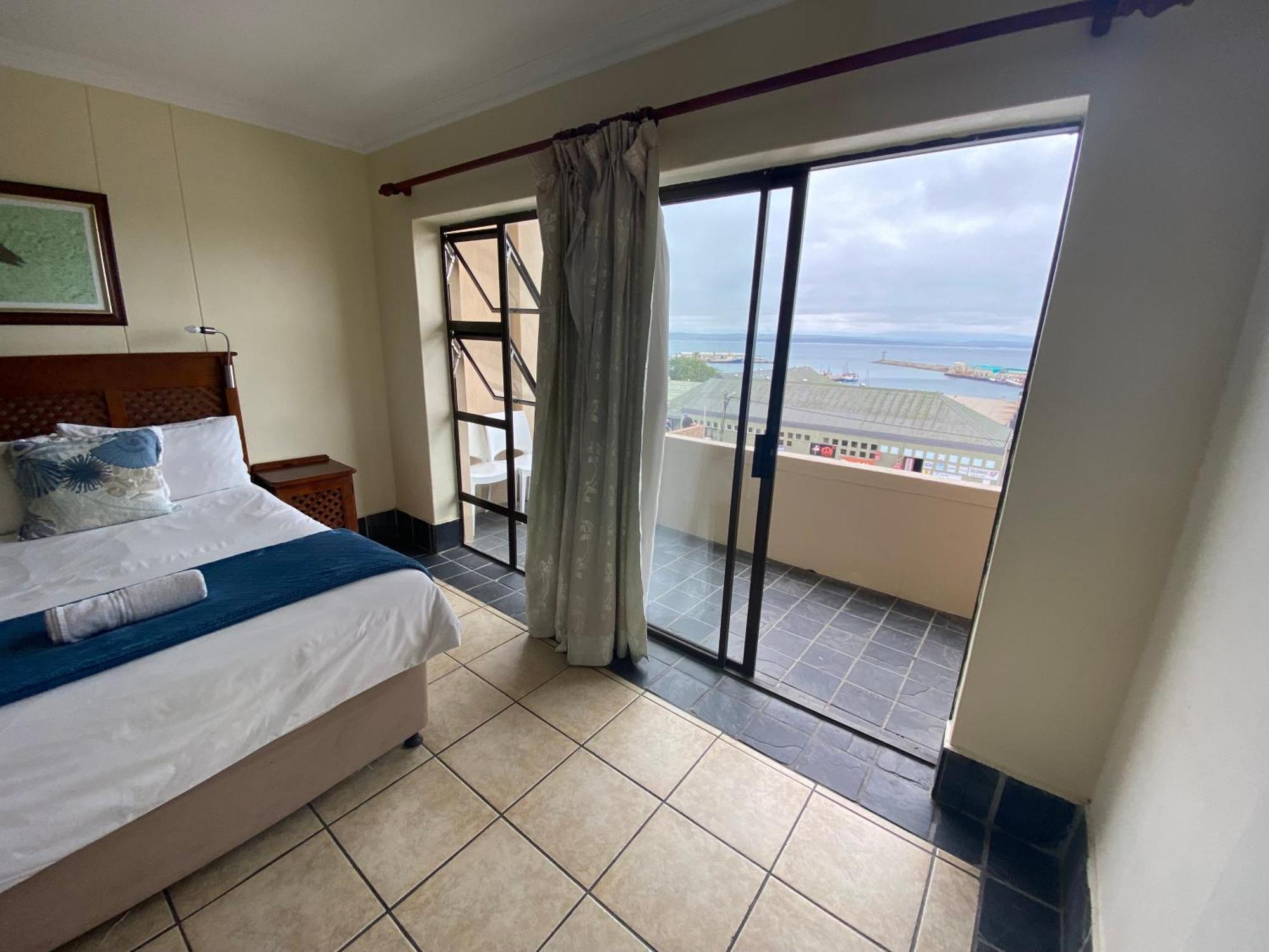 Green Door Guesthouse Mossel Bay Ruang foto