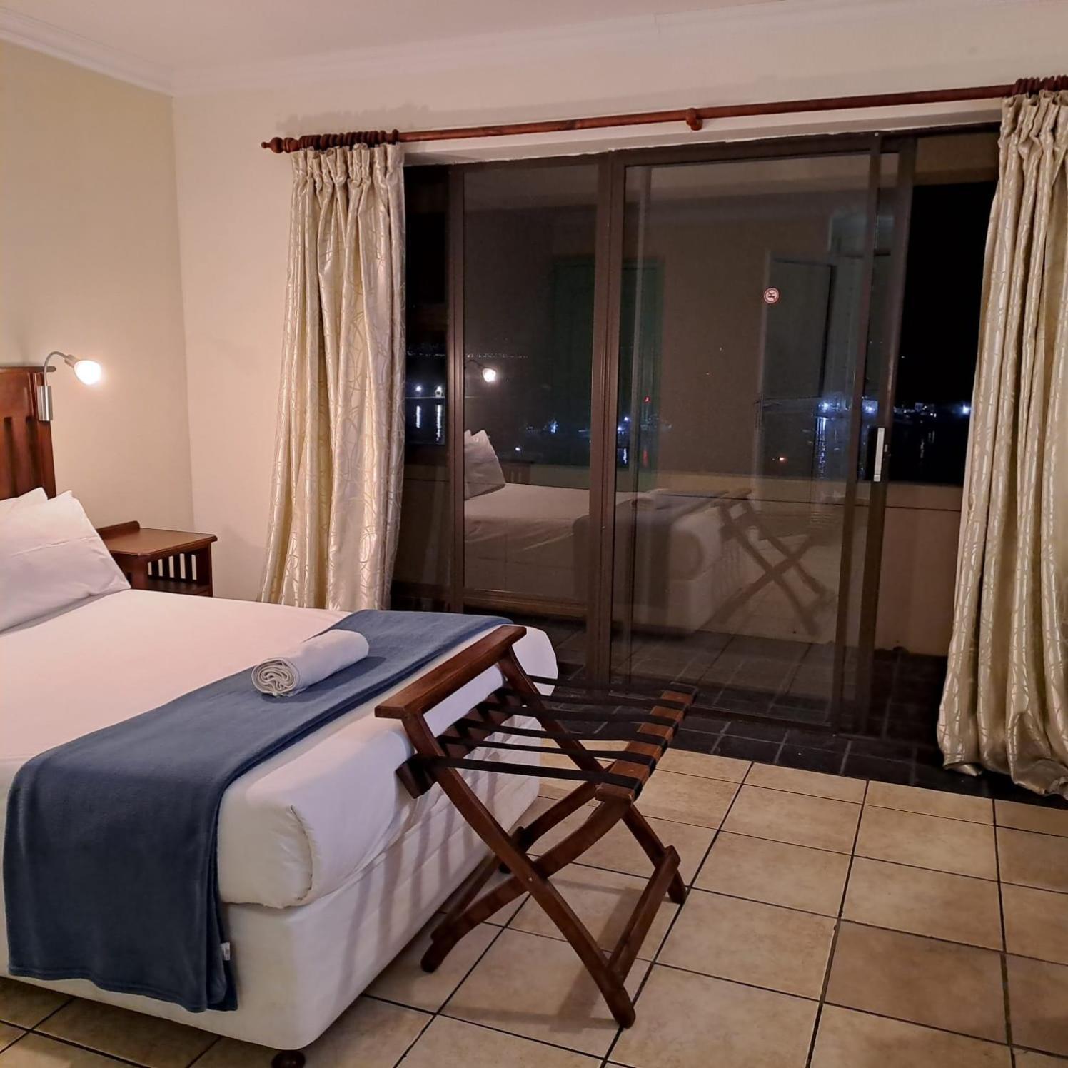 Green Door Guesthouse Mossel Bay Ruang foto